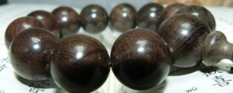 陰沉木手串怎么盤