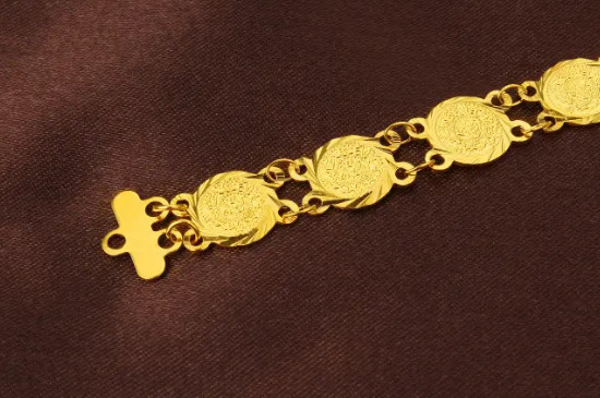 金首飾都有什么金