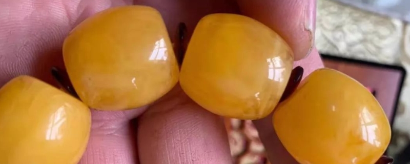 蜜蠟時間長了會變顏色嗎?