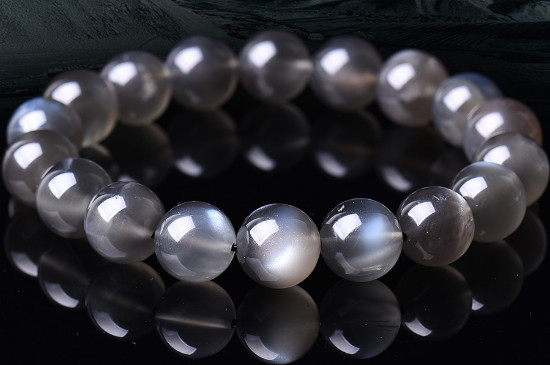 月光石有幾種顏色