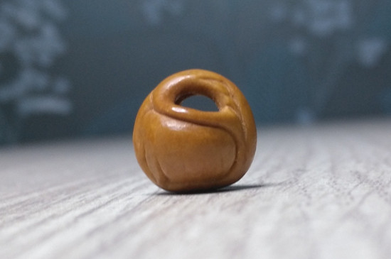 水蜜桃桃核可以盤玩嗎