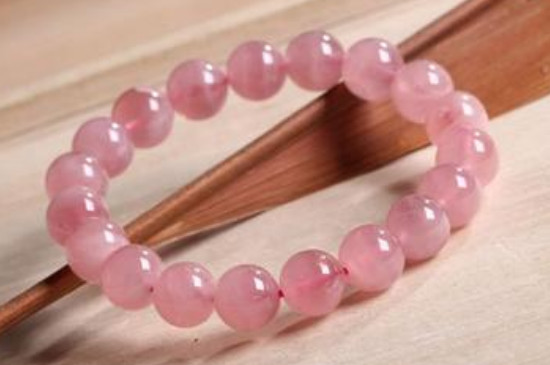 粉晶的寓意功效與作用