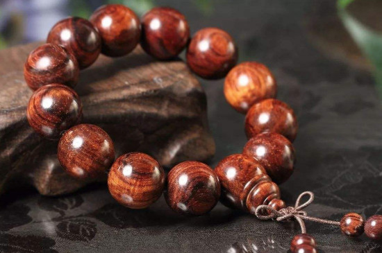 黃花梨手串怕不怕汗水