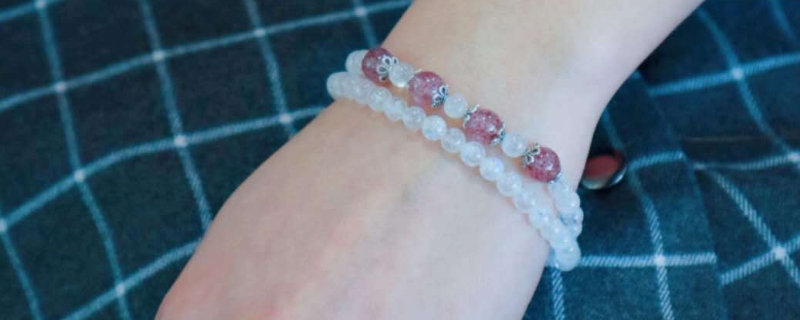 月光石為什么越戴越暗