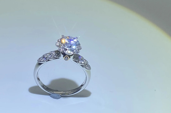 鉆石是怎么被發(fā)現(xiàn)的