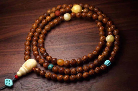 星月菩提越盤越黑怎么辦