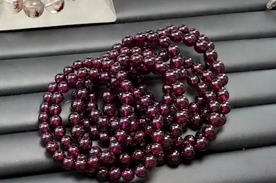 石榴石戴多久可以養(yǎng)人