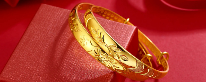 泡溫泉可以戴金飾品嗎