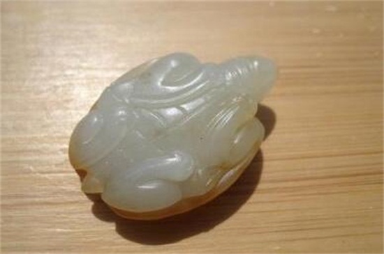 女人可以佩戴龍龜嗎？女人戴龍龜?shù)淖饔?><em class=