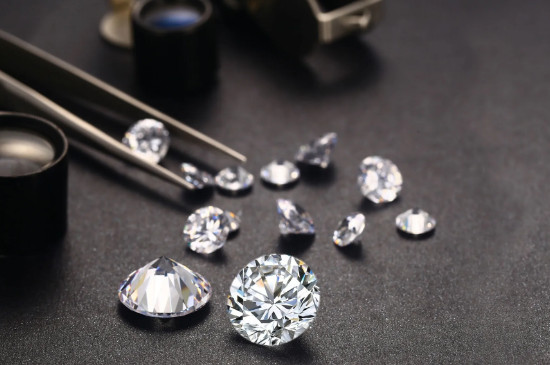 鉆石表面會被刮花嗎