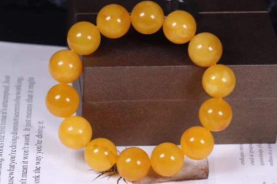 樹脂蜜蠟是天然的嗎