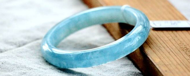 海藍寶石是怎樣形成的