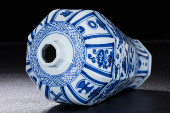 70年代仿元青花特征