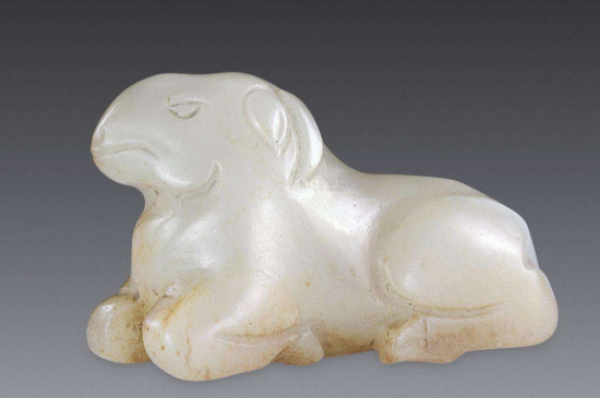 白玉可以貼身佩戴嗎