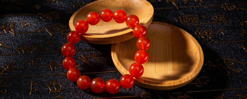 南紅與紅瑪瑙有什么區(qū)別