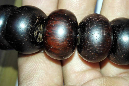 小葉紫檀手串裂了怎么辦