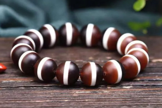 龍涎香手串的功效與作用