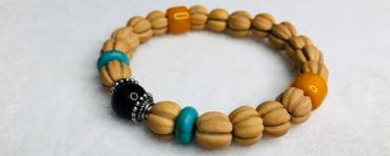 山楂核手串怎么盤玩