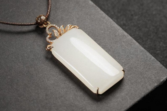 普通白玉有作用嗎，普通白玉的作用與區(qū)別