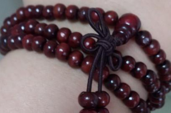 佩戴佛珠佛頭是在上還是在下