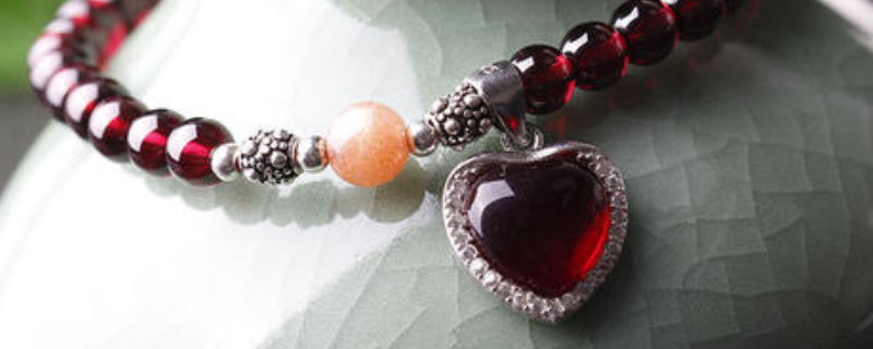 石榴石不消磁能佩戴嗎