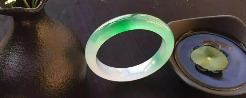 翡翠燒色是什么意思