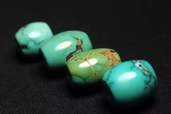 鑒別綠松石真假最簡單的方法