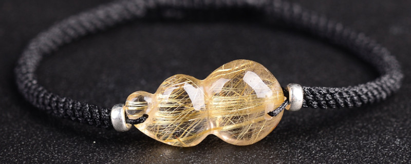 女人金發(fā)晶戴哪只手