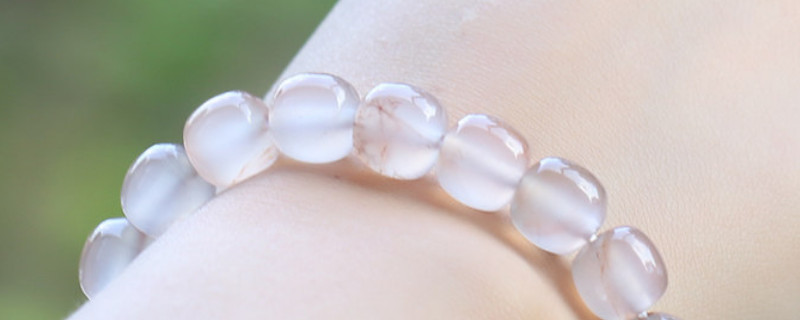 荔枝凍戴左手還是右手