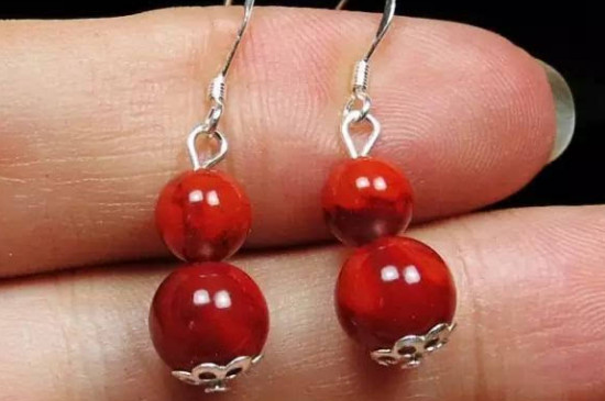 佩戴瑪瑙對(duì)身體有什么好處