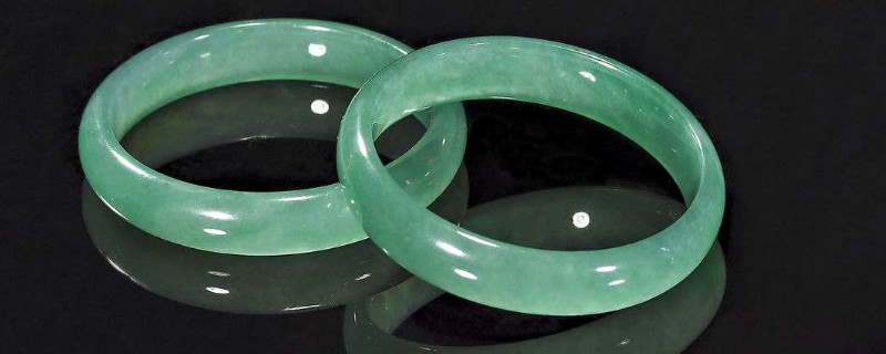 翡翠手鐲abc貨的區(qū)別