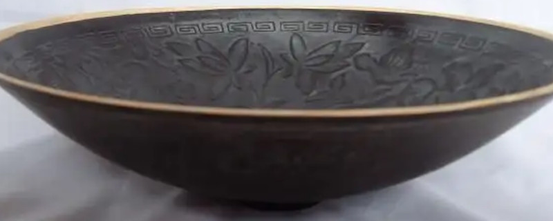 黑定窯瓷器的特點(diǎn)