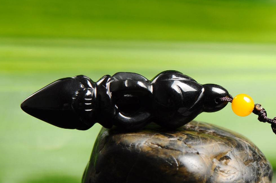 佩戴黑曜石靈擺的禁忌