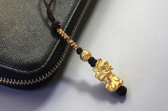 女人帶黃金貔貅的好處