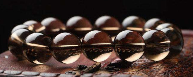 什么人不適合佩戴茶晶