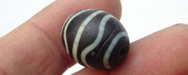 水紋天珠的寓意及功效