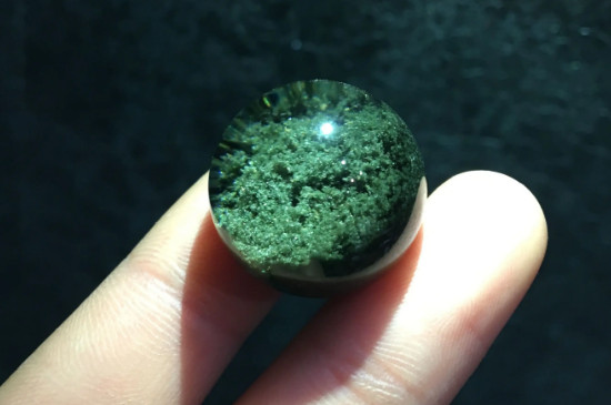 綠幽靈不適合什么人戴