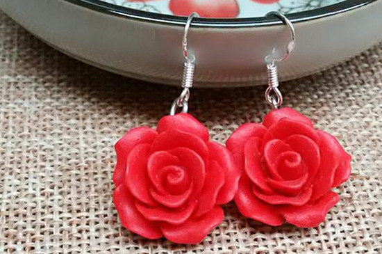 朱砂適合五行缺什么人佩戴，五行屬火之人不適合佩戴朱砂