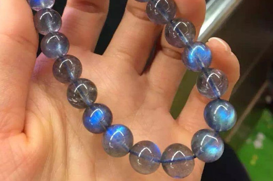 月光石的真假辨別