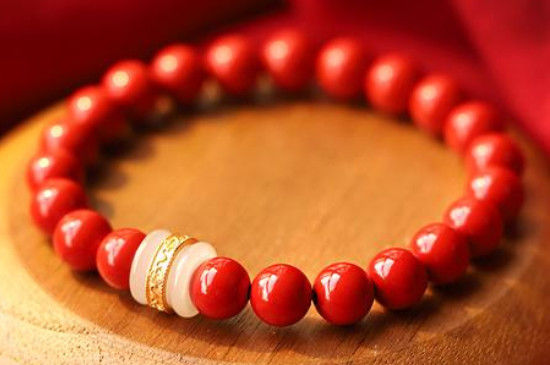朱砂適合五行缺什么人佩戴，五行屬火之人不適合佩戴朱砂