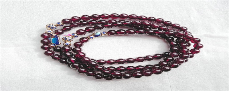 紫牙烏石榴石的功效與作用