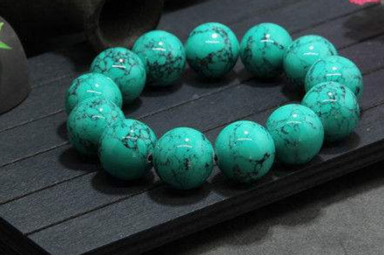 優(yōu)化綠松石和原礦綠松石有什么區(qū)別