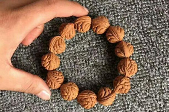 龍紋核桃怎么盤保養(yǎng)