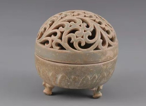 青白瓷和影青的區(qū)別