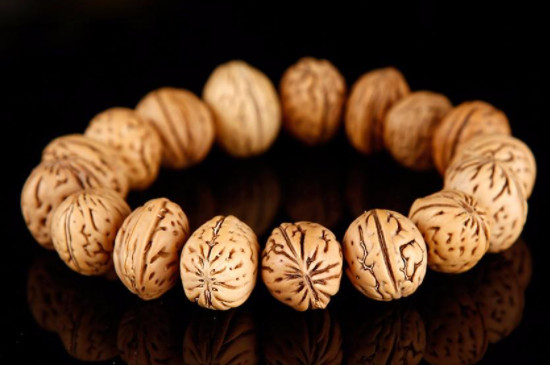 女人為什么不能盤核桃