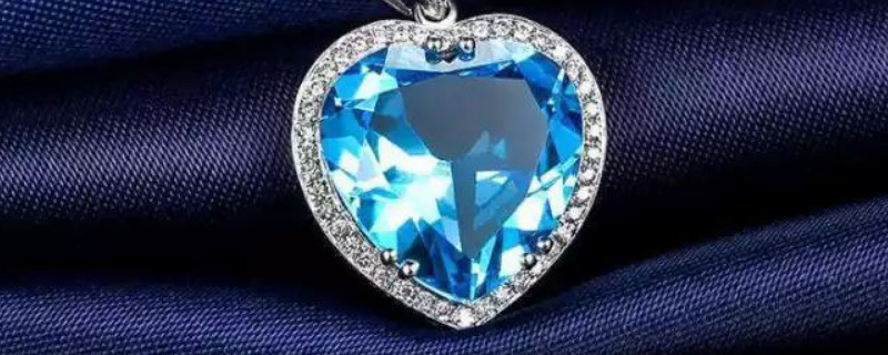 托帕石和海藍(lán)寶的區(qū)別