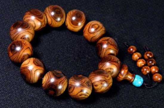 黃花梨手串開裂怎么辦