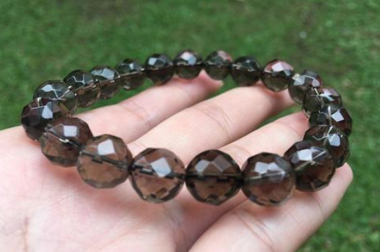 茶晶手串佩戴的功效和作用