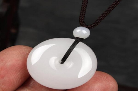 平安扣掛繩打結(jié)方法圖解