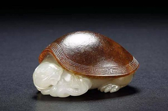 哪些人不適合請龍龜，不適合佩戴龍龜?shù)娜?><em class=